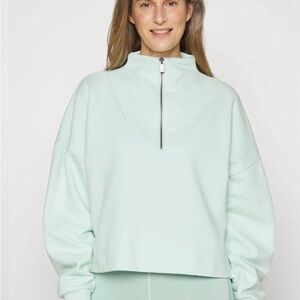 Sweaty Betty Nestle Up Half Zip Sweatshirt in Pearl Blue! US Size 8